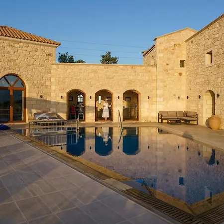 Elegant Stone With Private Pool & Sunset Views * Astérion