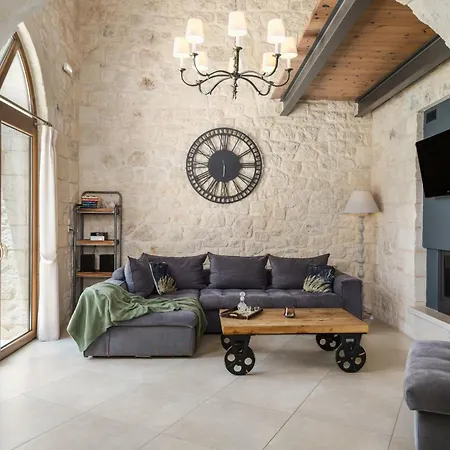 Elegant Stone With Private Pool & Sunset Views * Astérion
