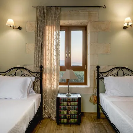Elegant Stone With Private Pool & Sunset Views Astérion